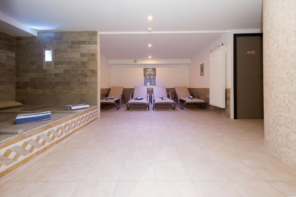 Alexain Hotel Restaurant & Wellness - Colmar Ouest Trois-Epis Exterior photo